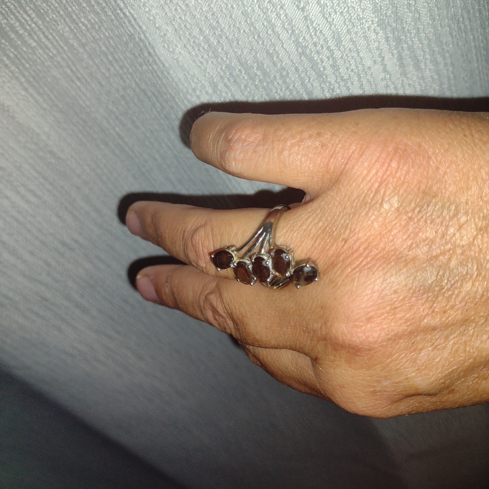 Ring - Picture 4 of 4